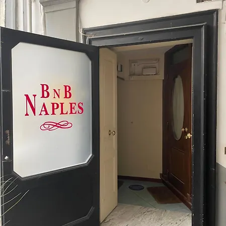 BnB ナポリ ナポリ