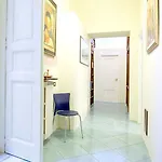 Bnb Naples 4* Neapol