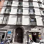 Bnb Naples 4* Neapol