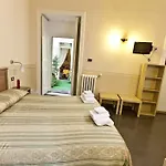 Bnb Naples Penzion 4*
