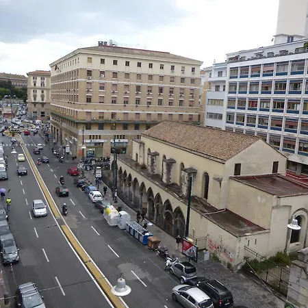 Downtown Lt 4* Napoli