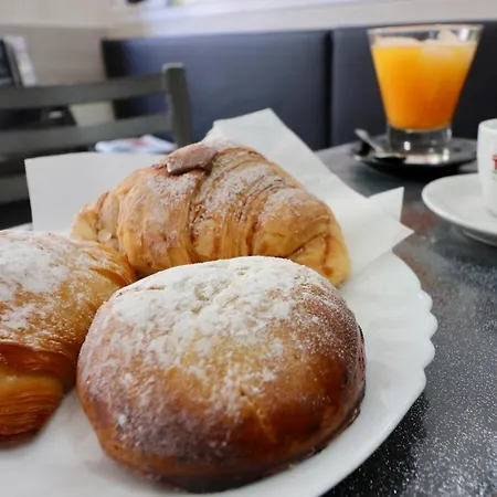 Bnb Naples 4*