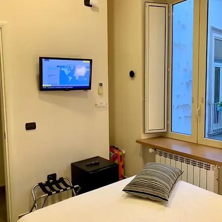 ゲストハウス BnB ナポリ