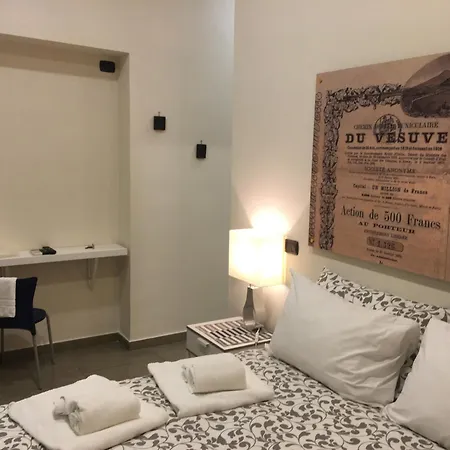 ゲストハウス BnB ナポリ ナポリ