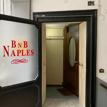 ゲストハウス BnB ナポリ