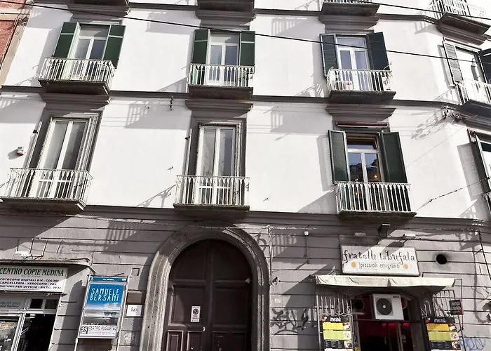 Bnb Naples 4* Neapol